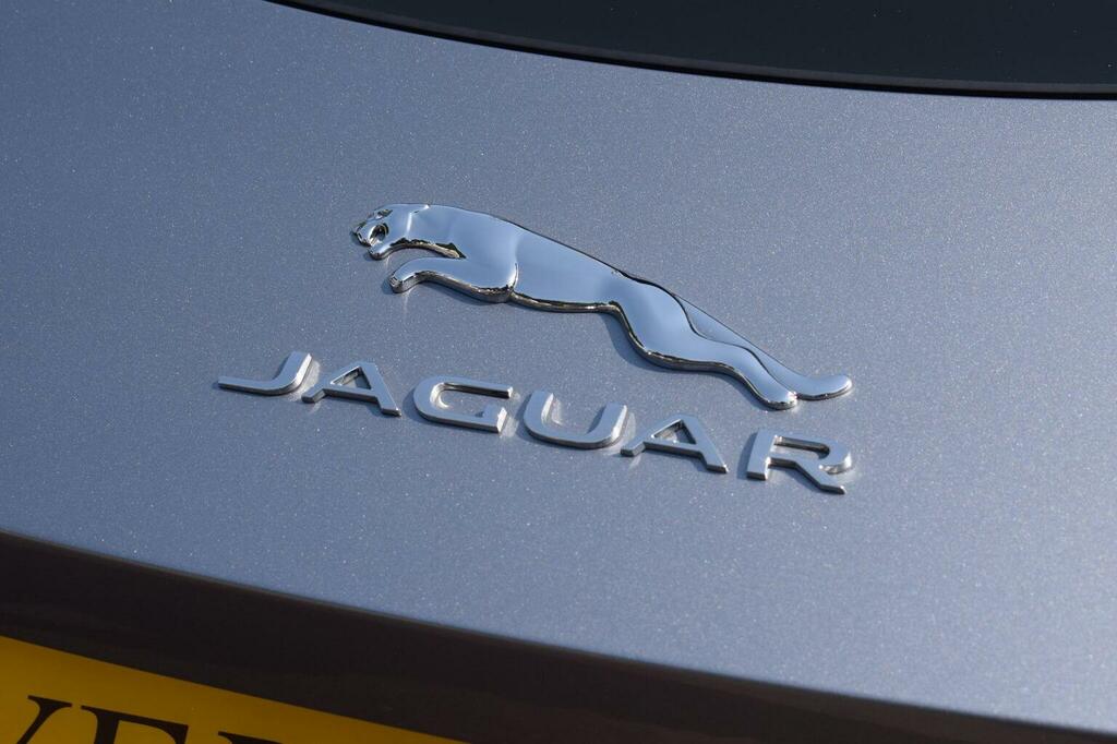 Jaguar F-Type 2.0 P300 Reims Edition Blue #20