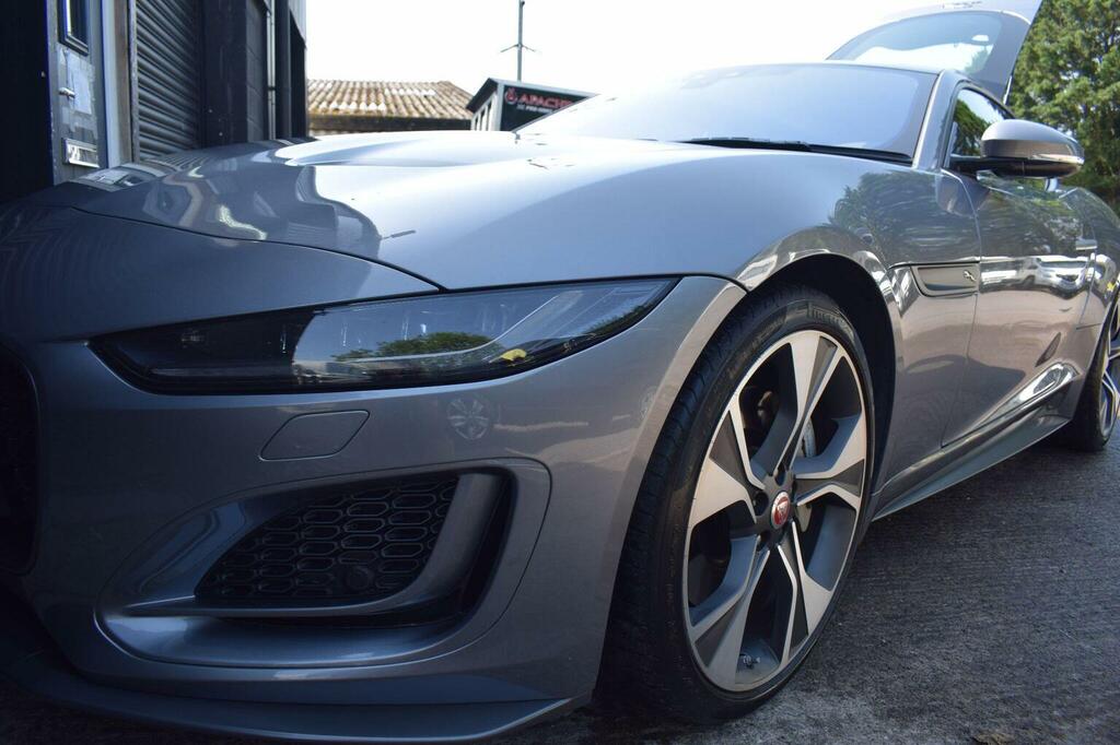 Jaguar F-Type 2.0 P300 Reims Edition Blue #24