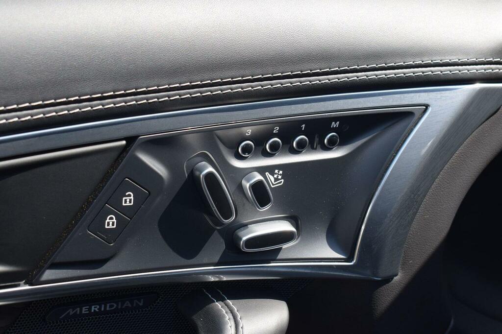 Jaguar F-Type 2.0 P300 Reims Edition Blue #34