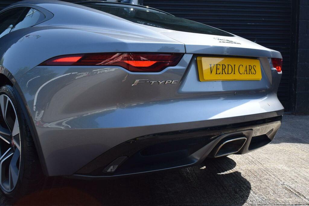 Jaguar F-Type 2.0 P300 Reims Edition Blue #17