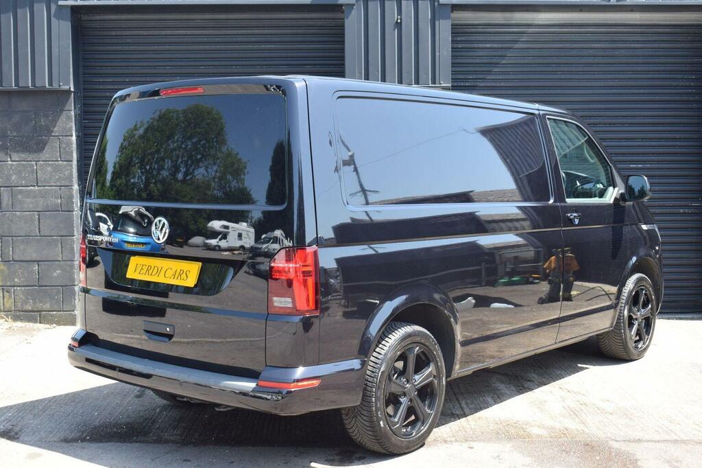 Volkswagen Transporter 2.0 Tdi T30 Highline Dsg Fwd Swb Euro 6 Ss Black #5
