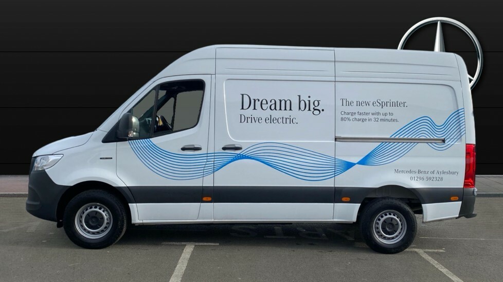 Mercedes-Benz eSprinter Pro White #5