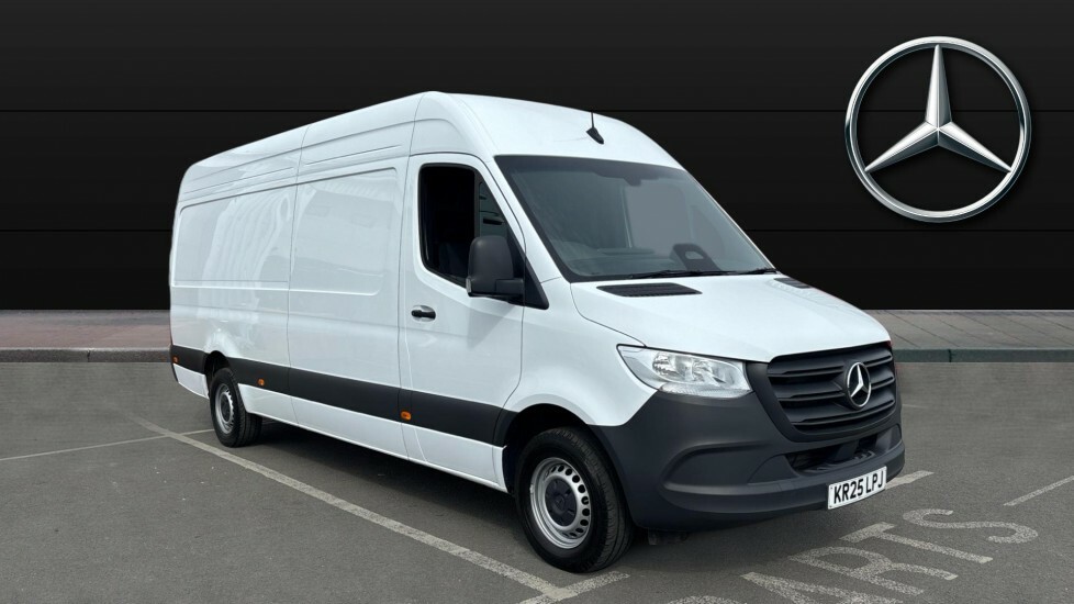 Mercedes-Benz Sprinter Pro White