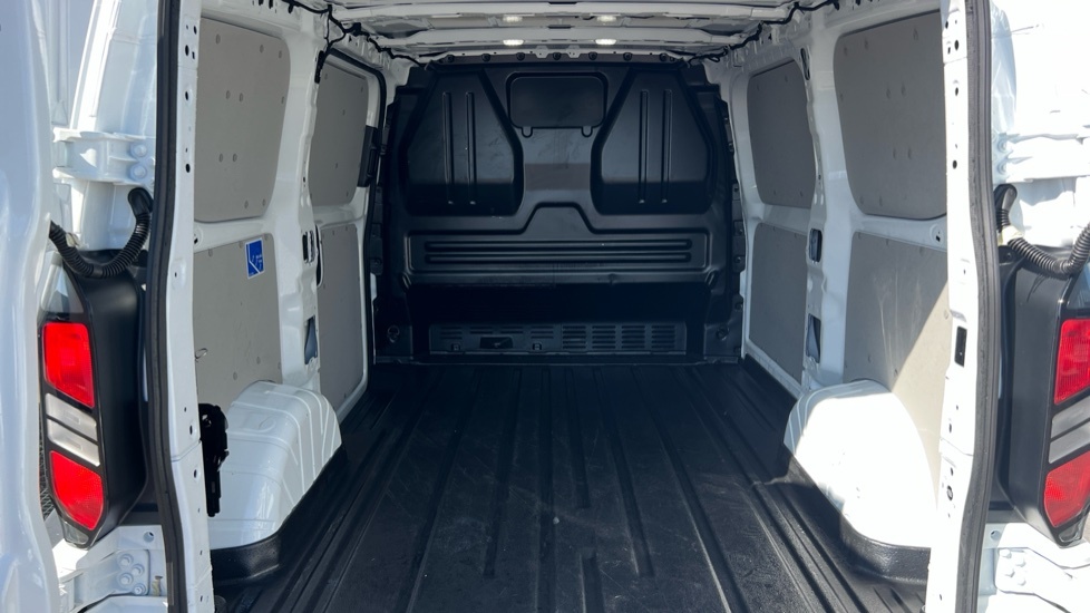 Ford Transit Custom Limited White #4