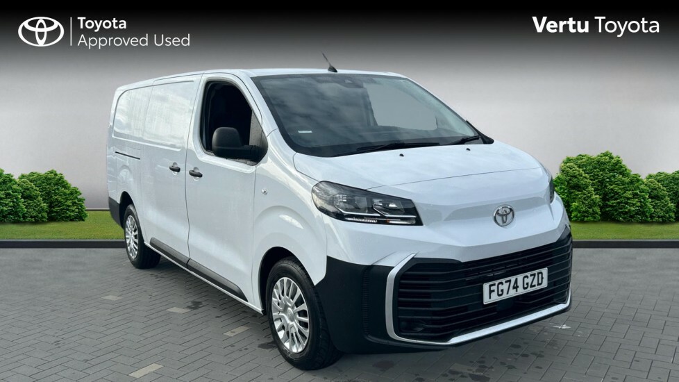 Toyota PROACE Icon White
