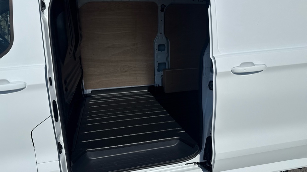 Ford Transit Custom Limited White #5