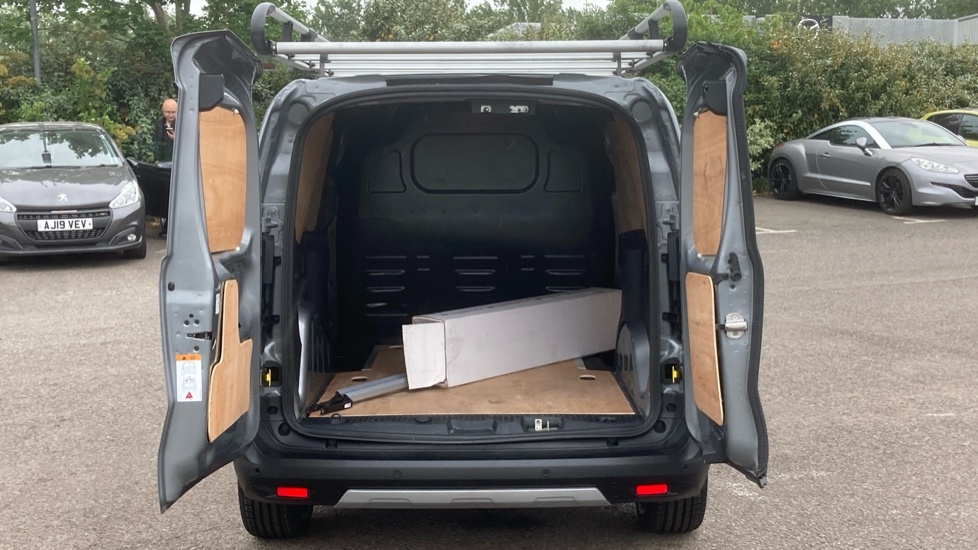 Ford Transit Courier Active Silver #3