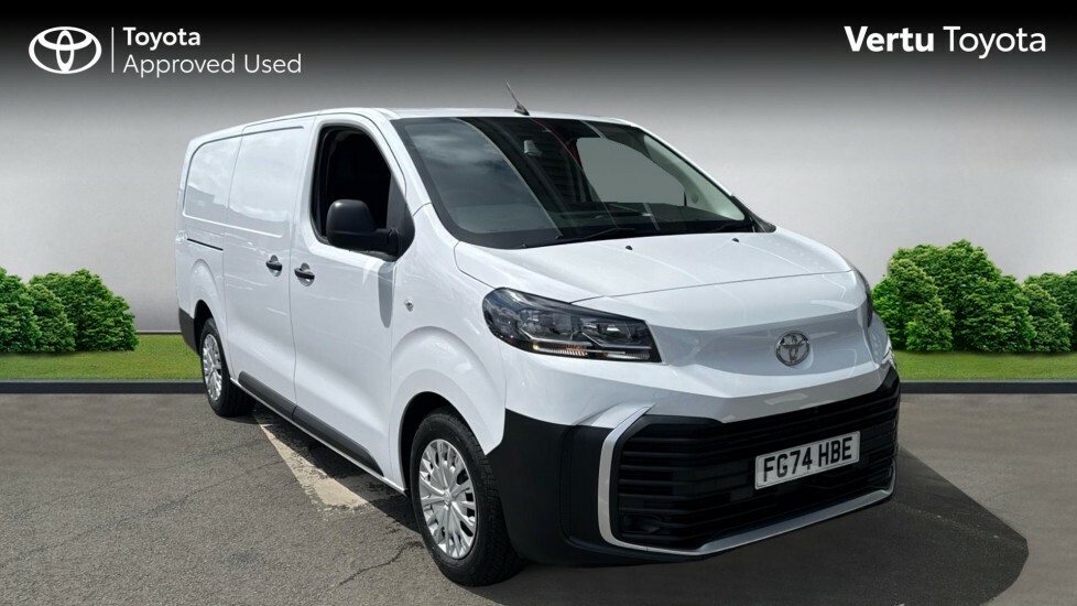 Toyota PROACE Icon White