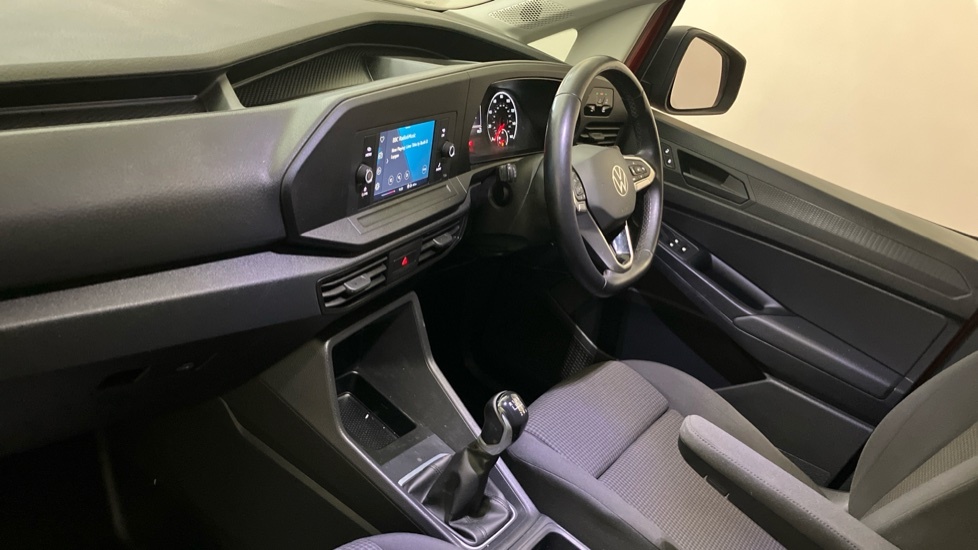 Volkswagen Caddy Commerce Plus Red #2