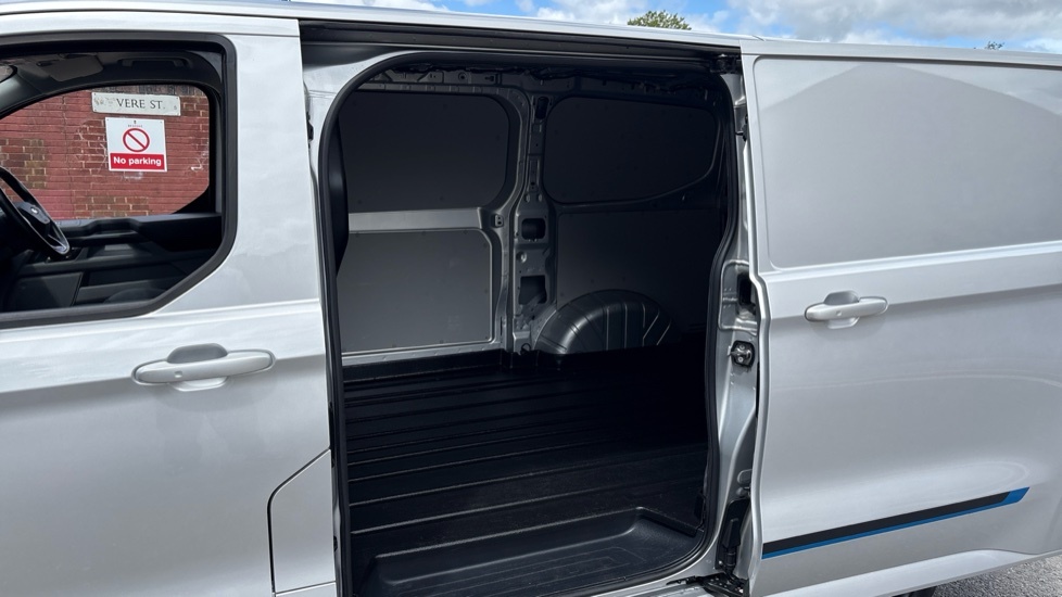 Ford Transit Custom Sport HV74XXW Silver #5