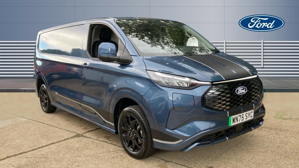 Ford Transit Custom Sport Blue