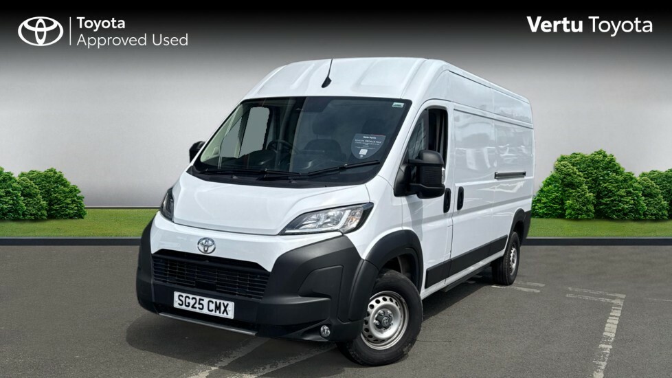 Toyota PROACE Icon White #3