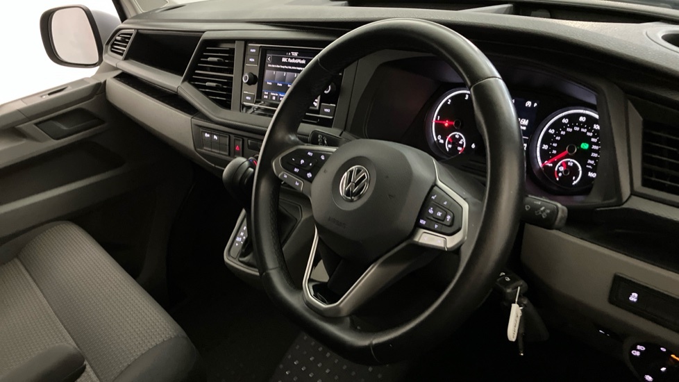 Volkswagen Transporter Highline Silver #6