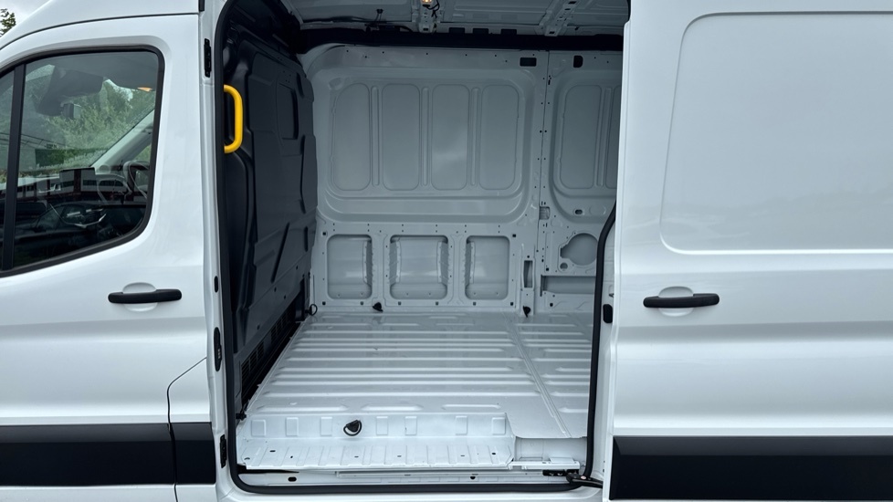 Ford Transit Custom Leader White #5