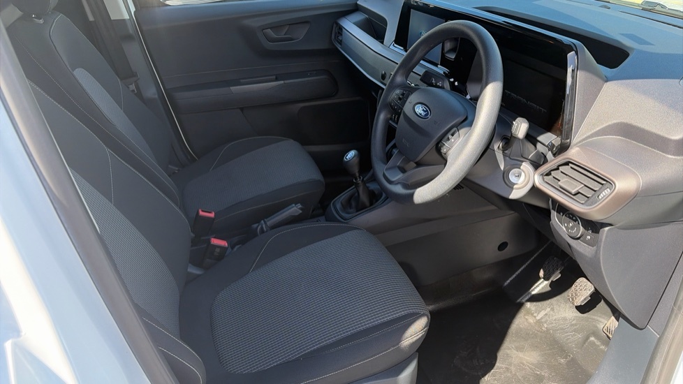 Ford Transit Courier Leader White #5