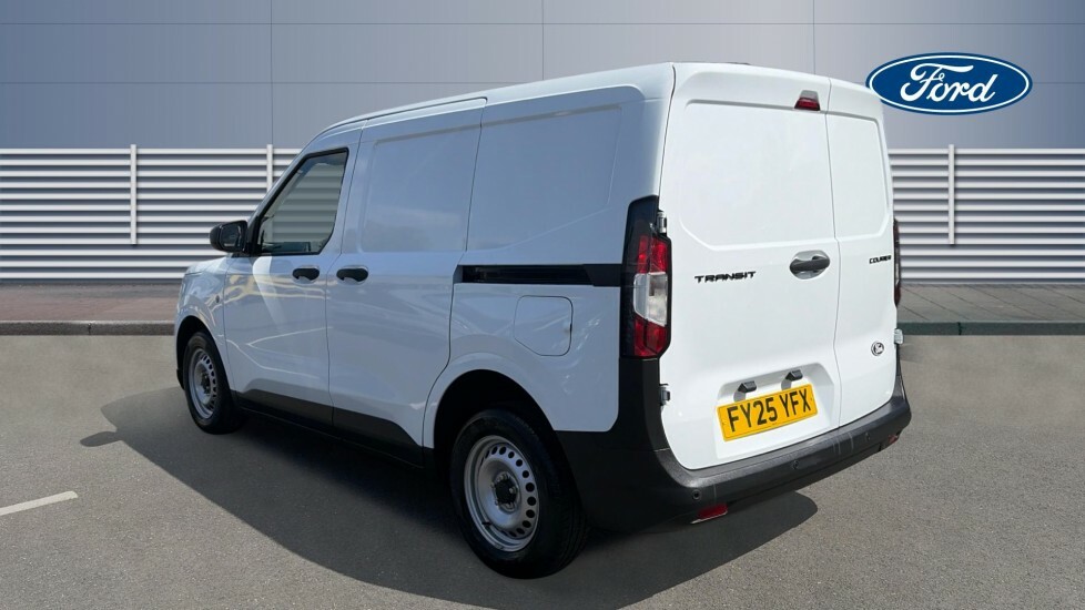 Ford Transit Courier Leader White #2