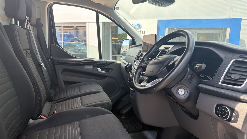 Ford Transit Custom Limited Black #6