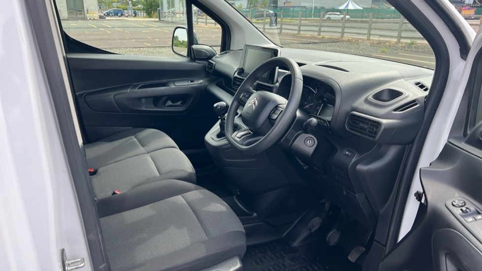 Citroen Berlingo Driver Edition SY23UED White #6