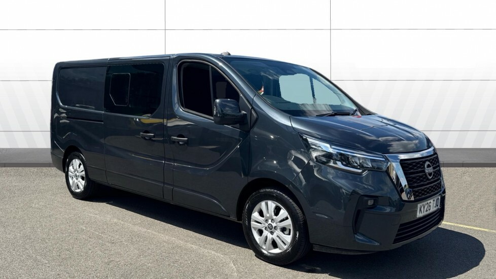 Nissan Primastar Tekna Grey