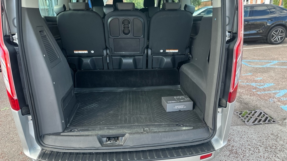 Ford Tourneo Custom Titanium Silver #4