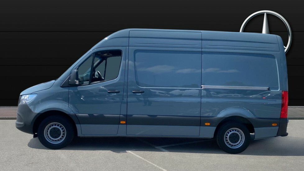 Mercedes-Benz Sprinter Pro Blue #4