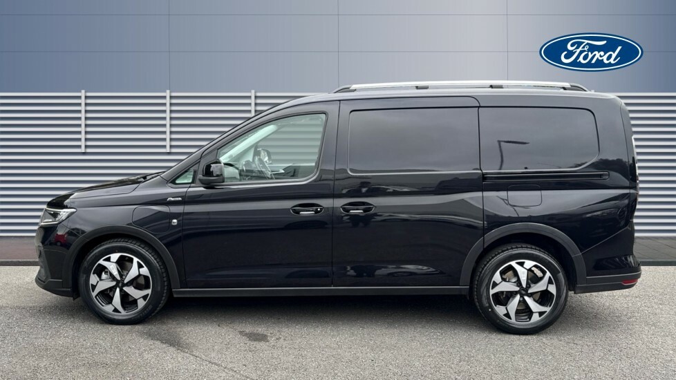 Ford Transit Connect Active Black #4