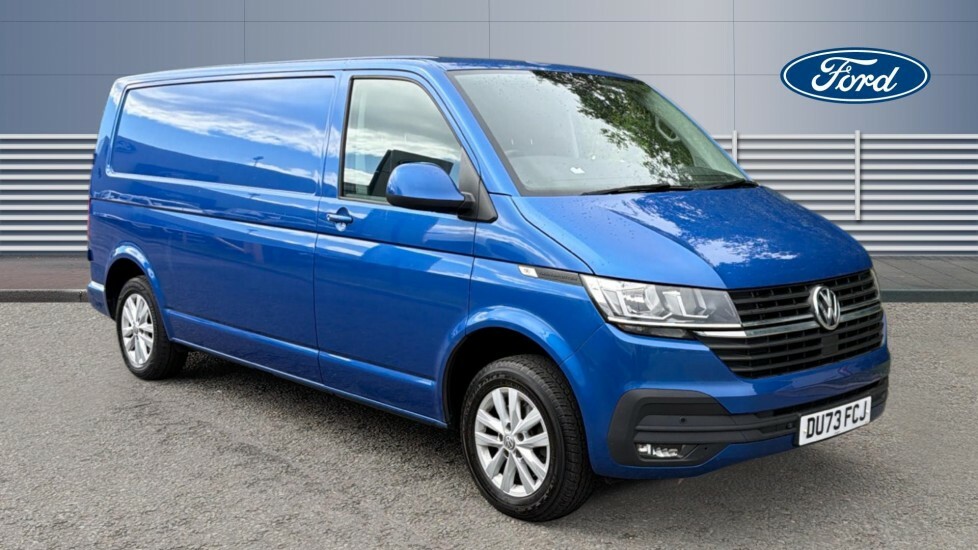 Volkswagen Transporter Highline Blue