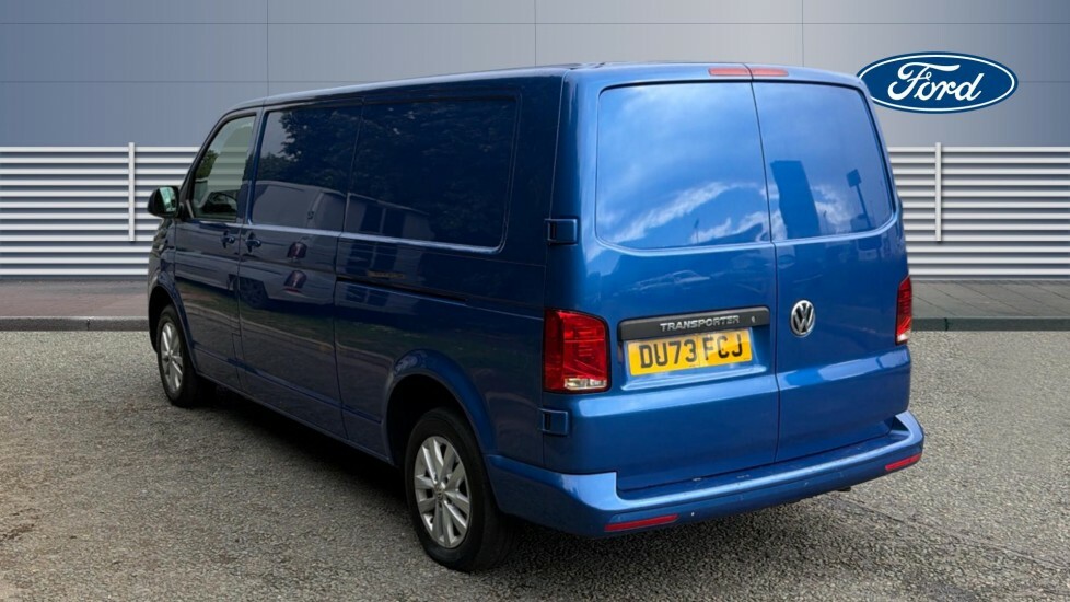Volkswagen Transporter Highline Blue #2