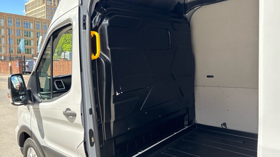 Ford Transit Custom 350 Leader L2 H2 Mwb Medium Roof Fwd 2.0 Ecoblue 1 White #18