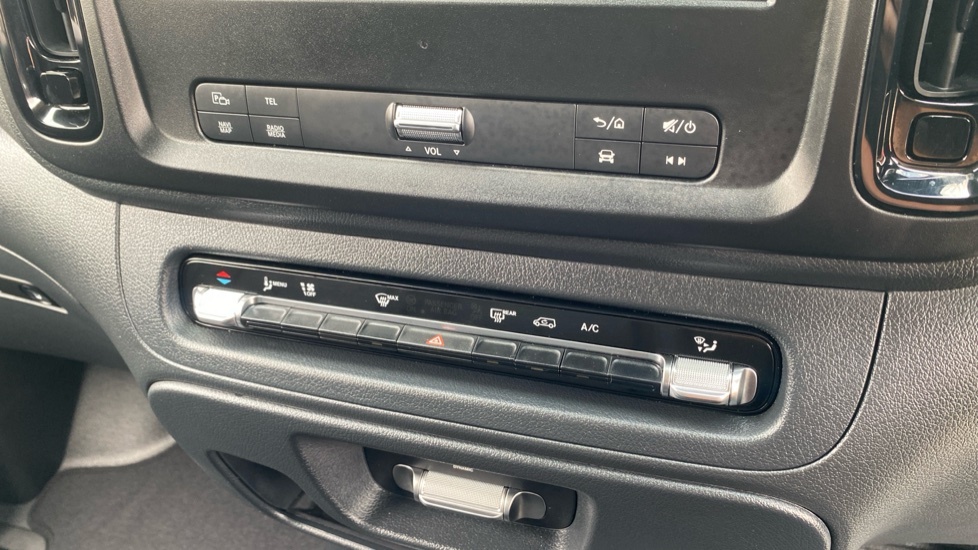 Mercedes-Benz Vito 114Cdi Pro Van Silver #24