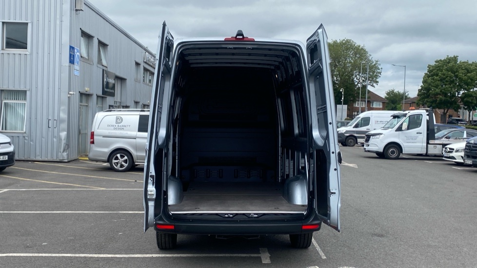 Mercedes-Benz Sprinter Pro Silver #3