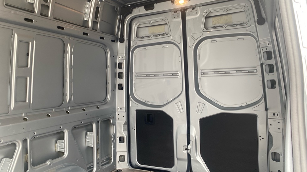 Mercedes-Benz Sprinter 315Cdi Mwb Hr Rwd White #14
