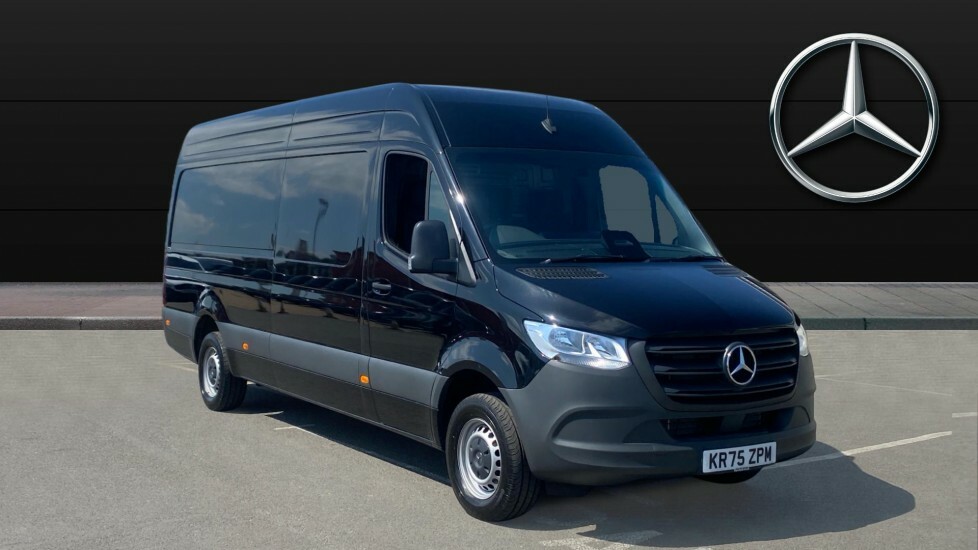 Mercedes-Benz Sprinter Pro Black