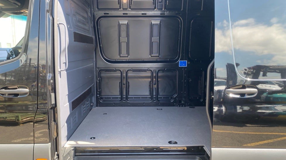 Mercedes-Benz Sprinter Pro Black #5