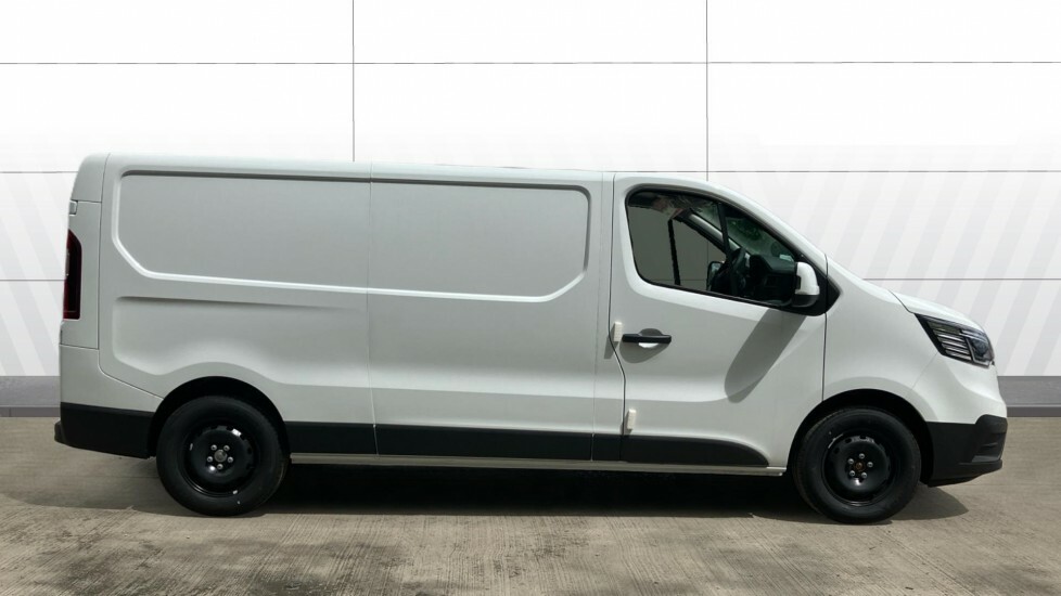 Renault Trafic Advance White #5
