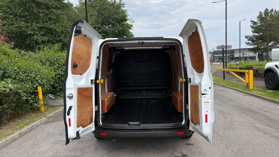 Ford Transit Custom Trail White #3