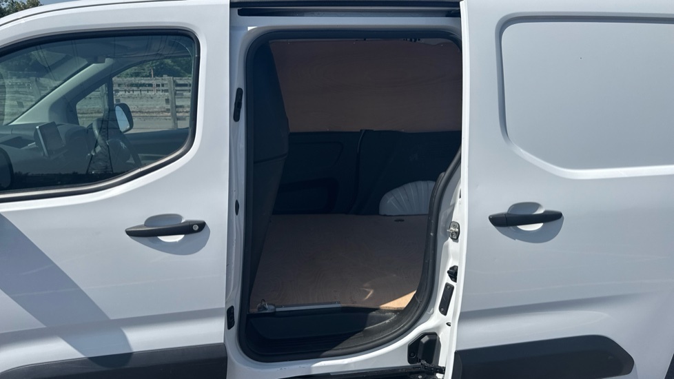 Citroen Berlingo Enterprise Edition White #5
