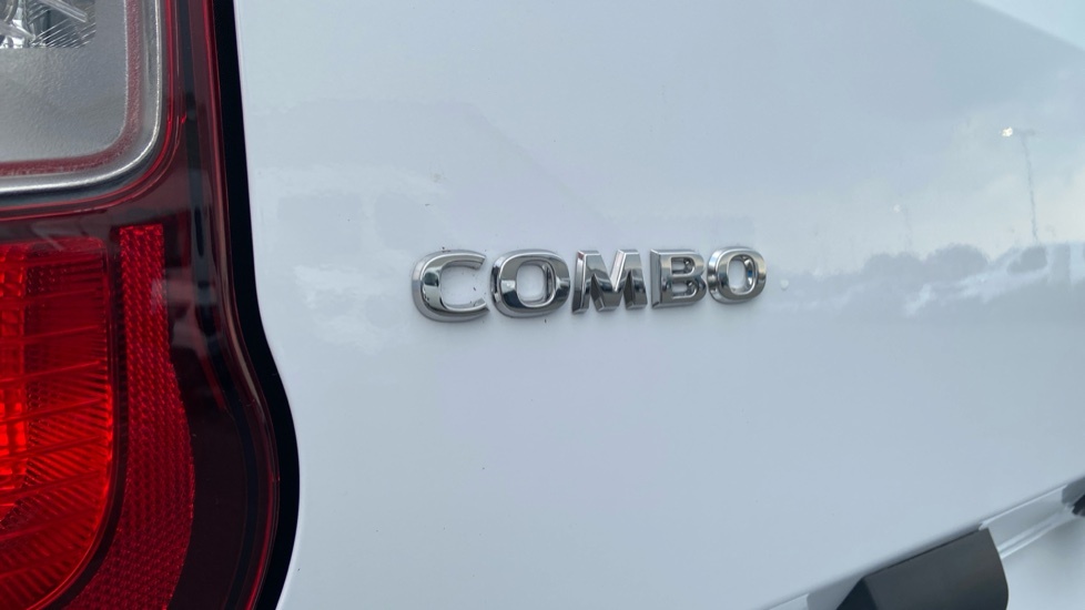 Vauxhall Combo 1.5 Prime Plus Panel Van 6Dr Xl Euro White #22