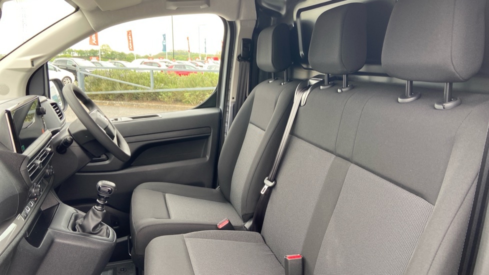 Vauxhall Vivaro Prime Silver #3