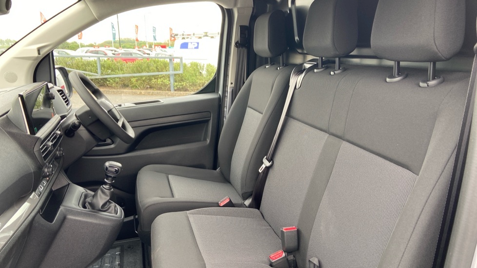 Vauxhall Vivaro Prime Silver #3