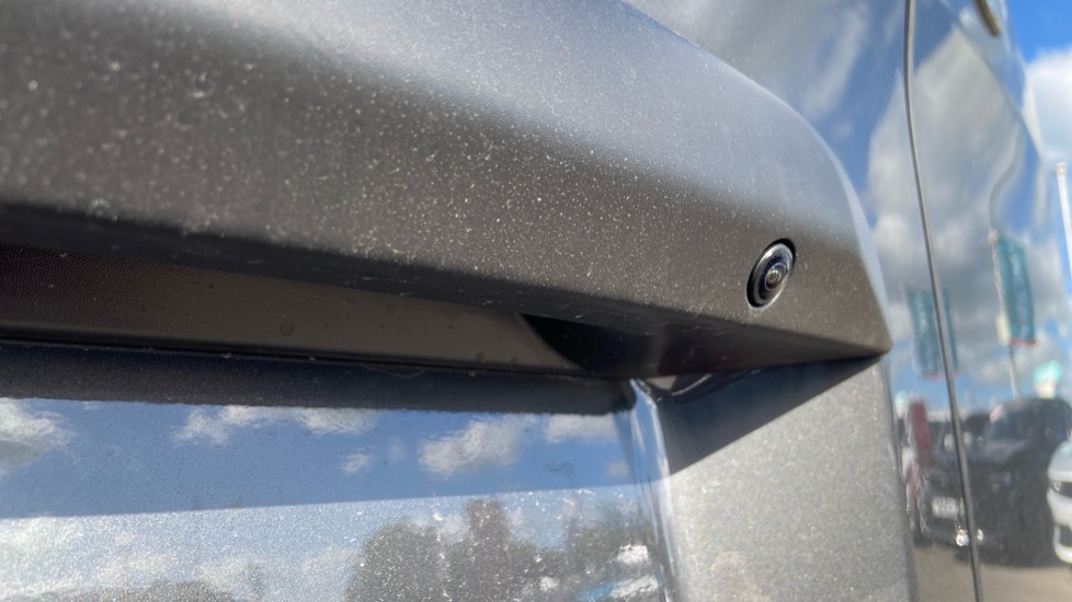 Vauxhall Vivaro 2.0 Turbo D Pro Panel Van 6Dr Swb Eu White #28