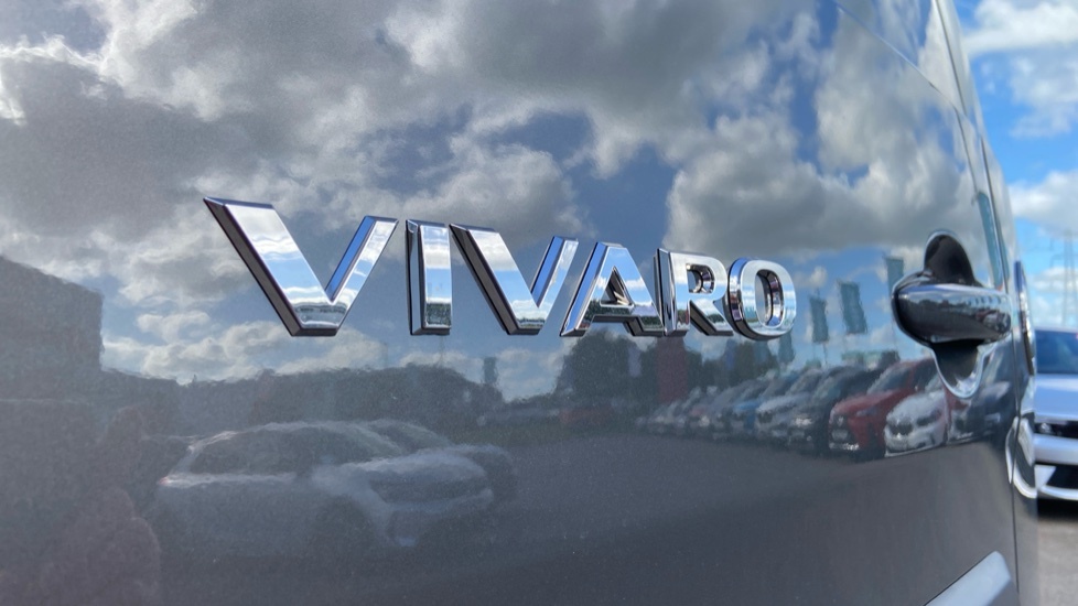 Vauxhall Vivaro 2.0 Turbo D Pro Panel Van 6Dr Swb Eu White #22