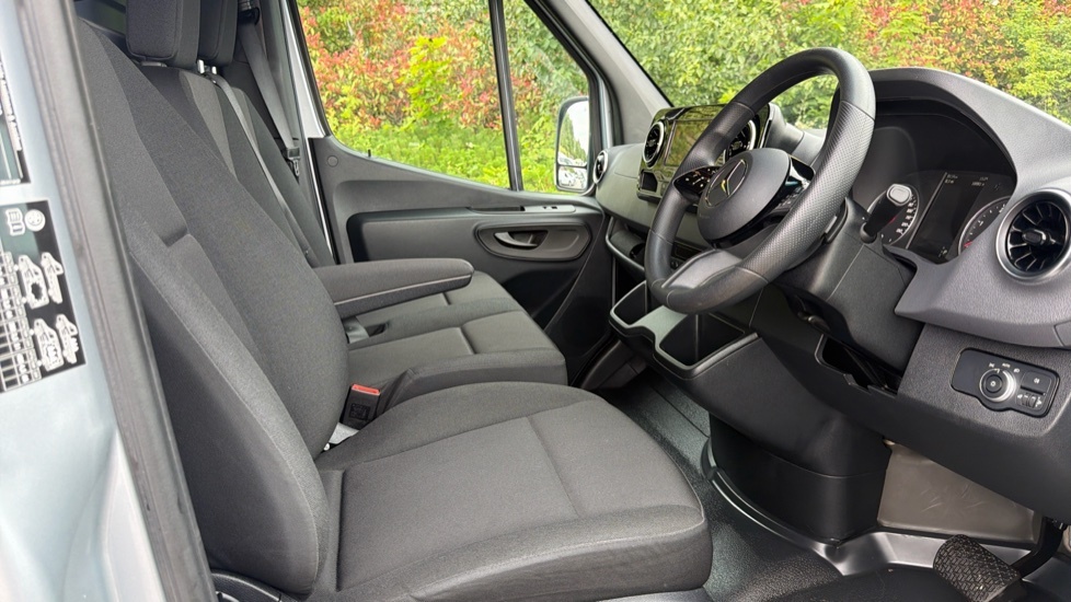 Mercedes-Benz Sprinter Pro Silver #6