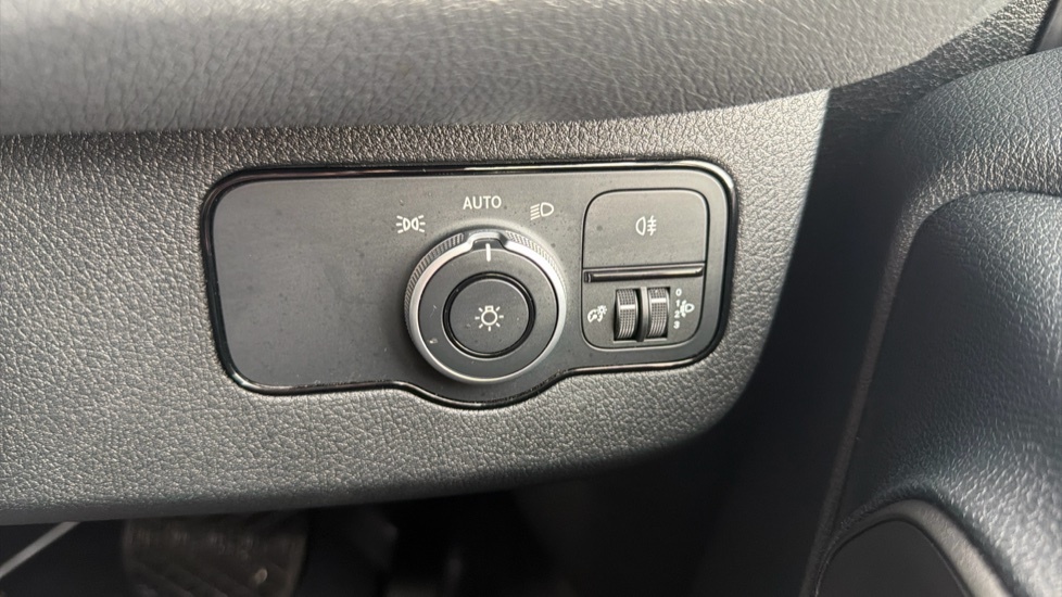 Mercedes-Benz Sprinter 3.5T H2 Pro Van 9G-tronic Silver #26