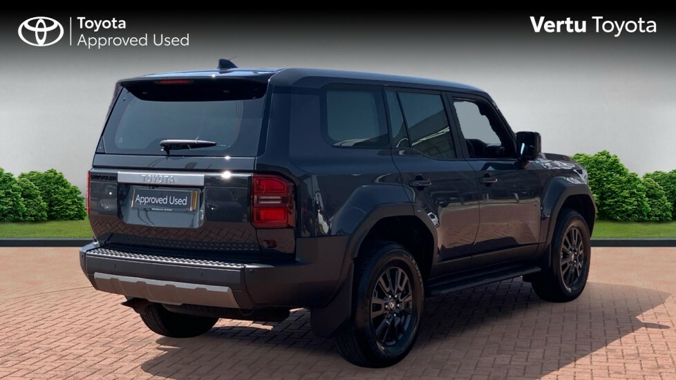 Toyota Land Cruiser Commercial Grey #2