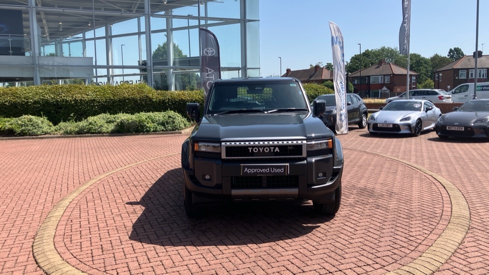 Toyota Land Cruiser 2.8D Invincible 4Wd E Grey #42