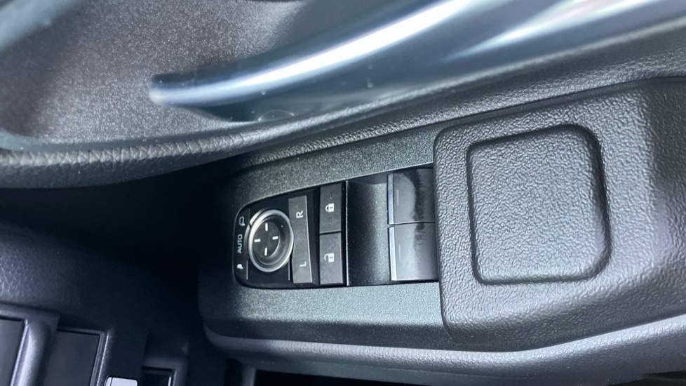 Toyota Land Cruiser 2.8D Invincible 4Wd E Grey #30