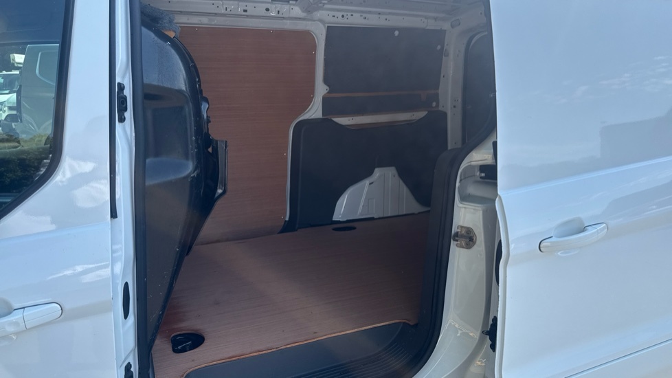 Ford Transit Connect Limited White #5