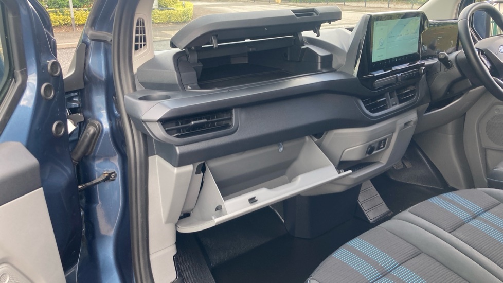 Ford Transit Custom 350 Limited L2 H2 Mwb Medium Roof Fwd 2.0 Eco Grey #28