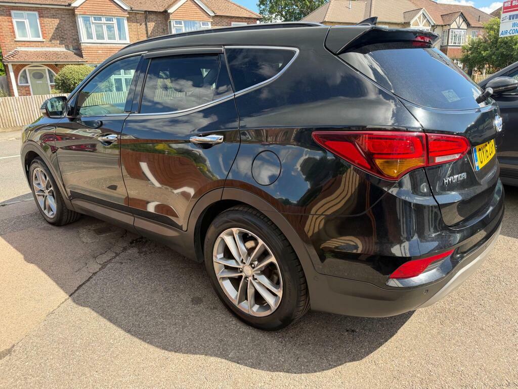 Hyundai Santa Fe 2.2 Crdi Blue Drive Premium Se 4Wd Euro 6 S Black #6